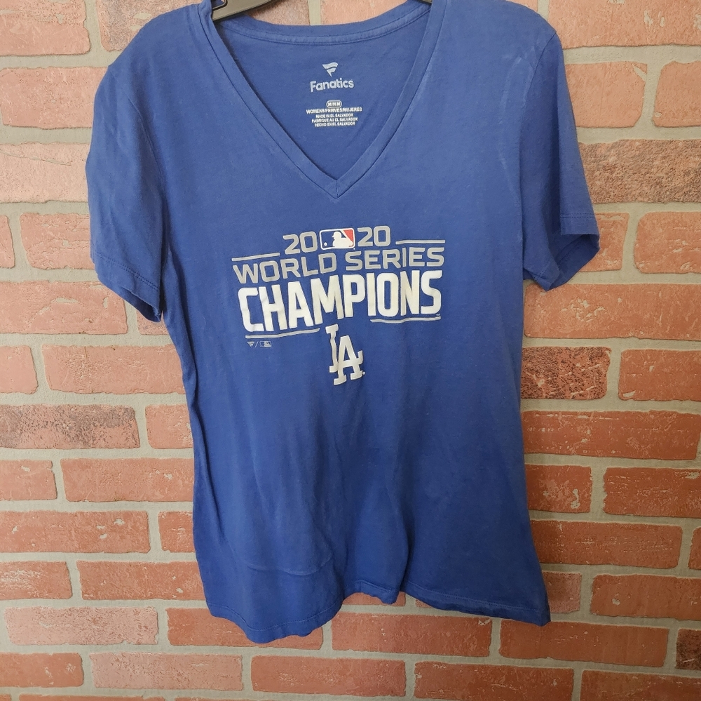 Fanatics 2020 Los Angeles Didgers World Series Champions Tee V-neck Women M